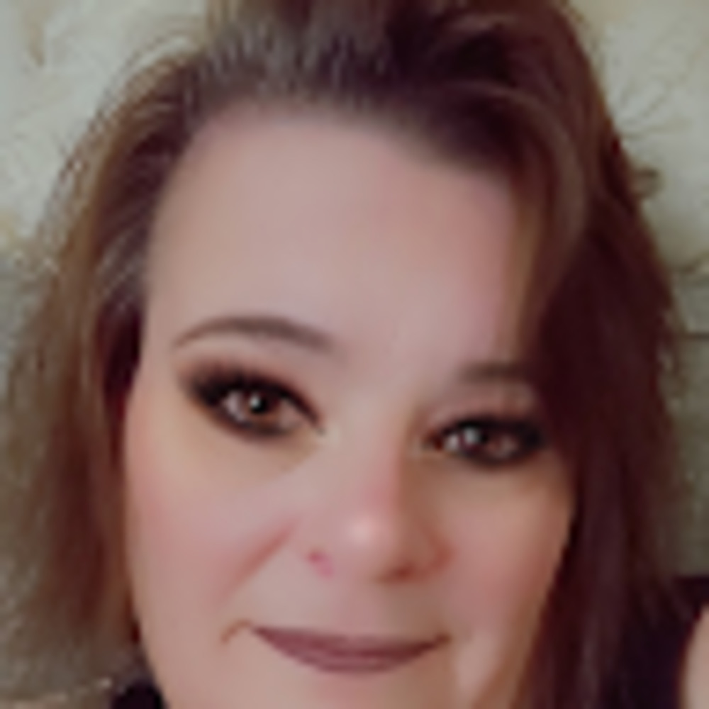 Meet your Posher, Carrie